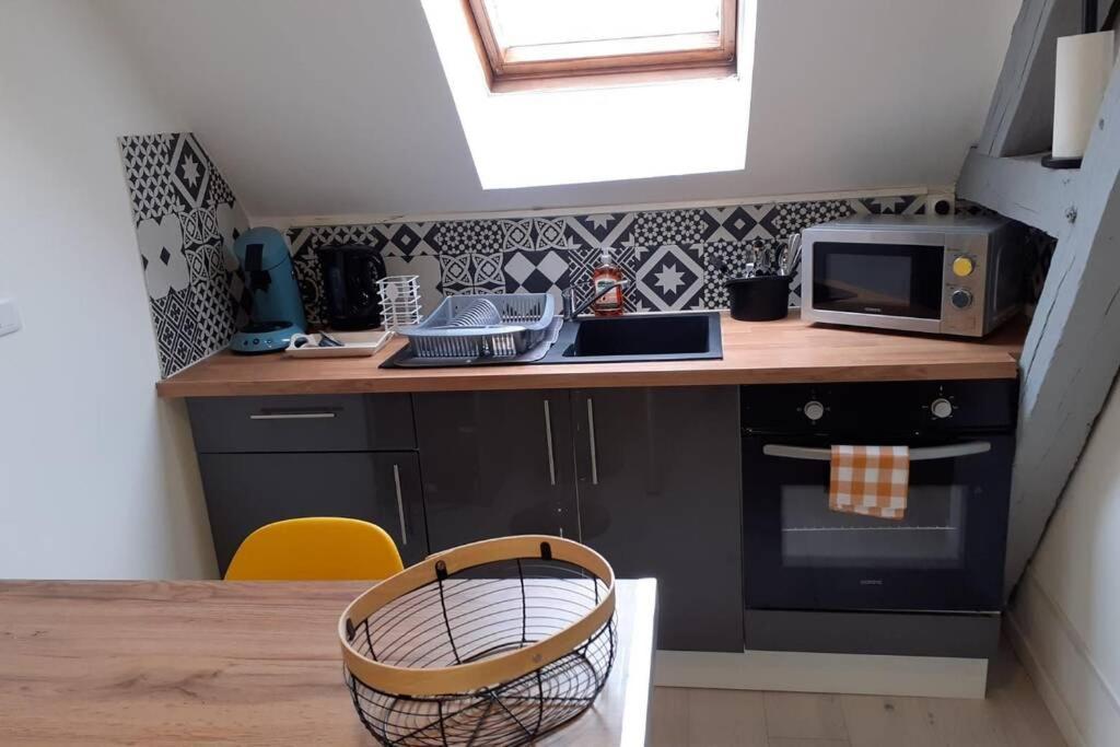 Apartamento Au petit Marcadé Abbeville Exterior foto