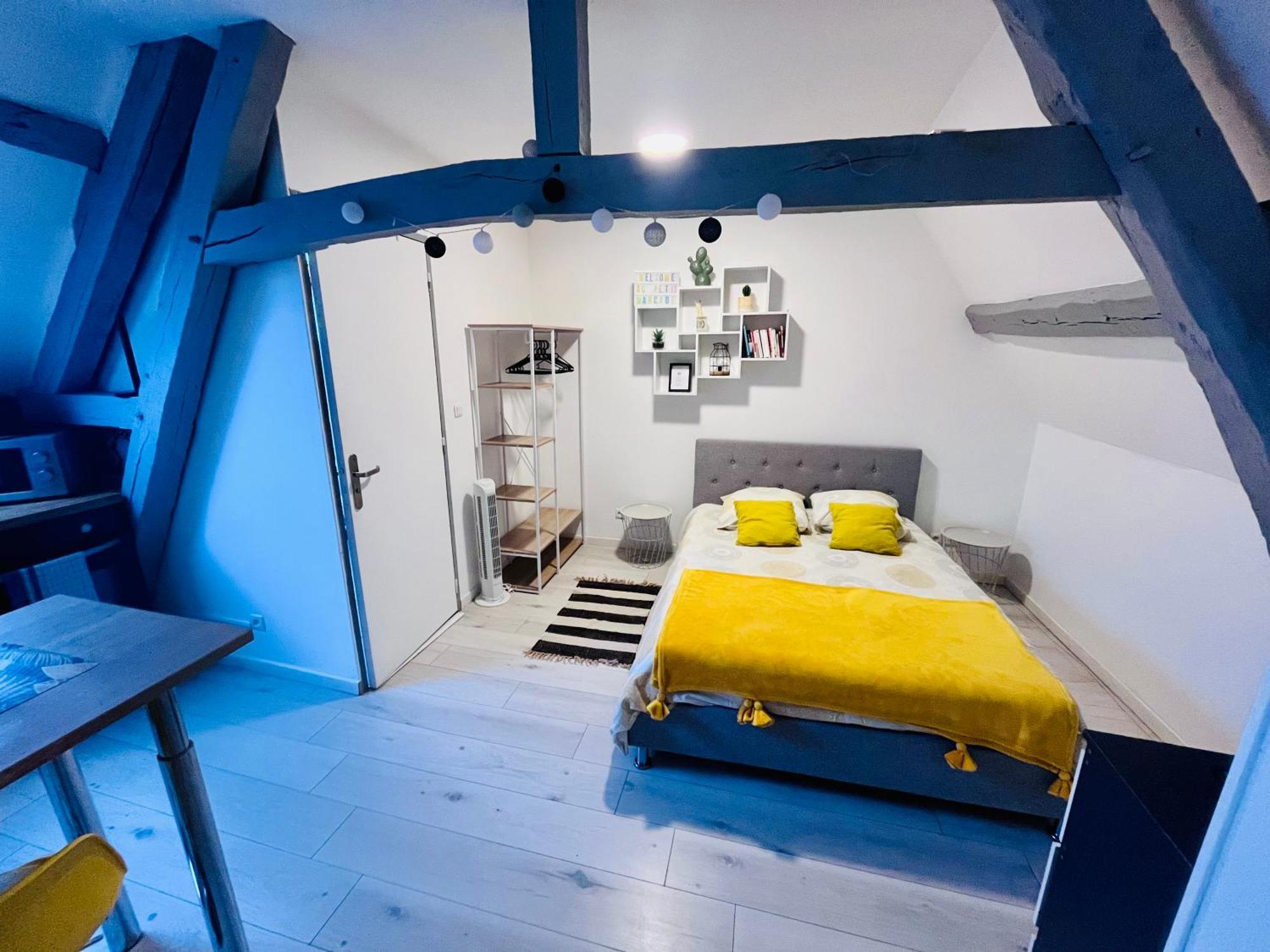 Apartamento Au petit Marcadé Abbeville Exterior foto